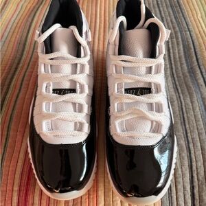 Nike Air Jordan IX (11) Gratitude M Sz 8.5